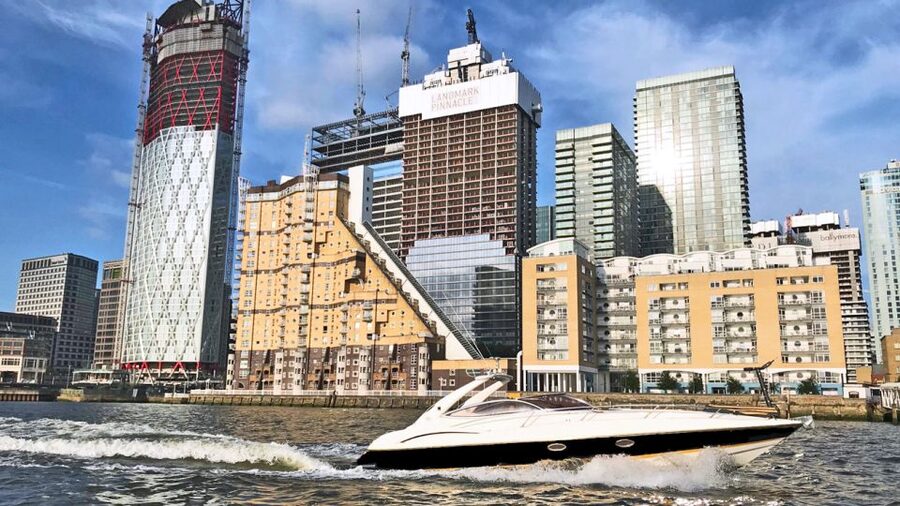 London: 2 hour private luxury yacht hire on the River Thames - Battersea Power Station to the London Eye: the first glide into classic skyline views