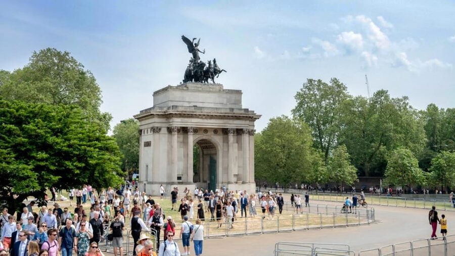 London: 24-Hour Hop-On Hop-Off Bus Pass - Best Use Cases: Who This Pass Suits