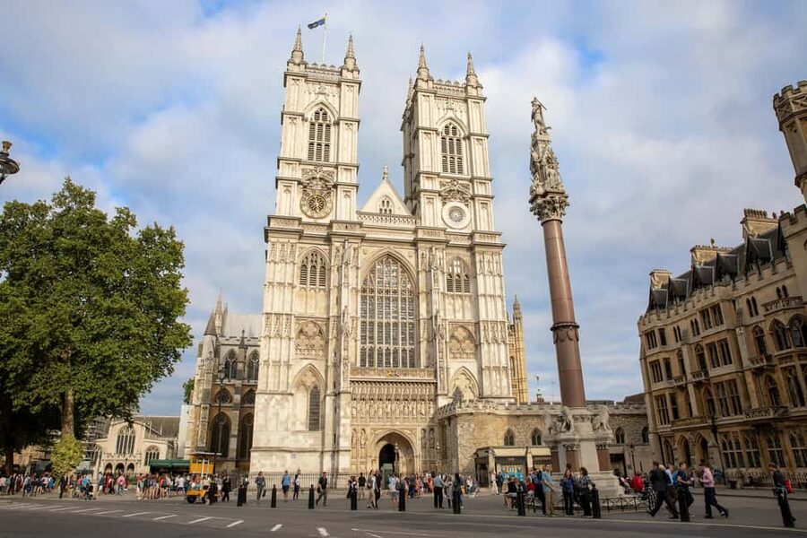 London: 3 Days of Must-See Attractions including London Eye - FAQ