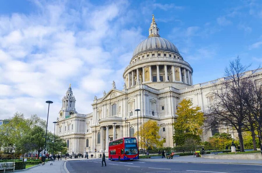 London: 3 Days of Must-See Attractions including London Eye - Day 2: Tower of London, St Paul’s, and Westminster Abbey at Walking Speed