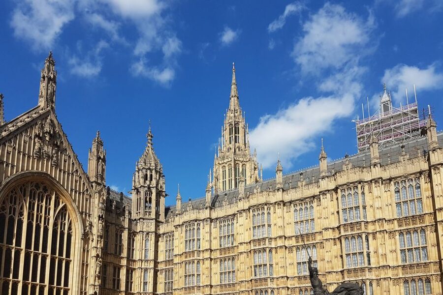 London: 30 London Sights Guided Walking Tour - Whitehall Highlights: Trafalgar Square, Horse Guards Parade, and 10 Downing Street
