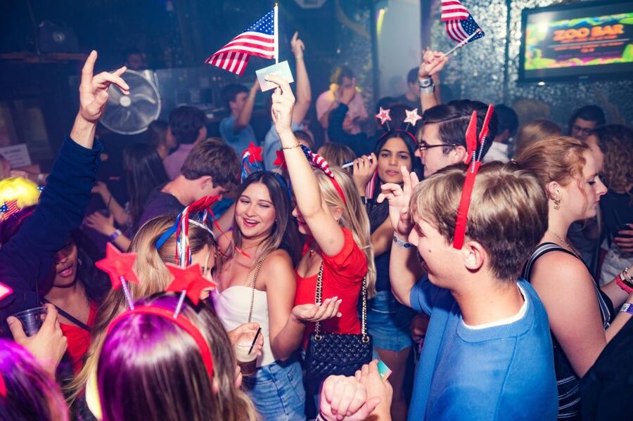 London: 4 Soho Nightclubs Crawl - How the 4-Club Soho Crawl Works in 4 Hours