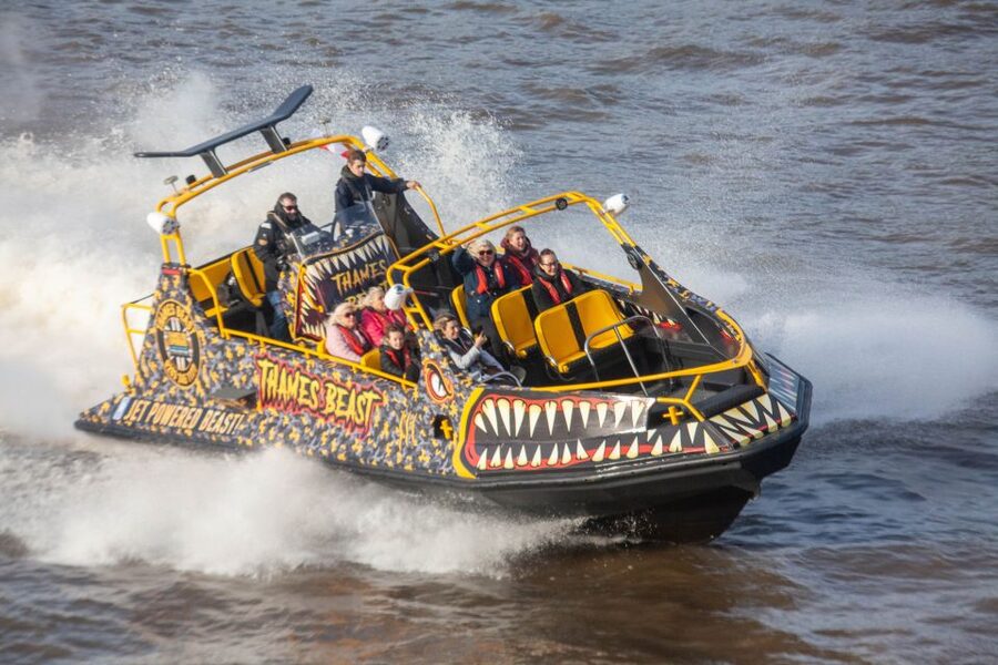 London: 40-Minute Thames Beast Jetboat Tour - Price and value: $77 for 40 minutes of jetboat action
