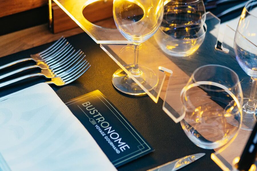 London: 6-Course Gourmet Dinner on a Luxury Coach - FAQ