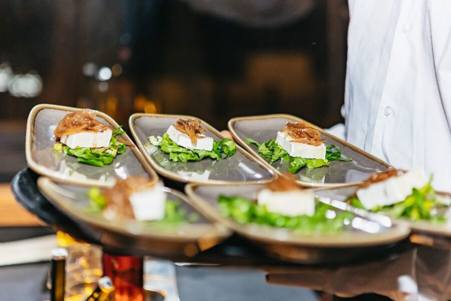 London: 6-Course Gourmet Dinner on a Luxury Coach - Wine pairing: the idea is great, the results are mixed