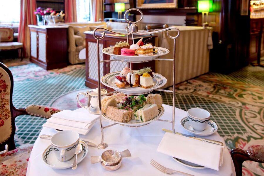 London: Afternoon Tea at The Milestone with Champagne Option - Champagne option: how to decide without regretting it