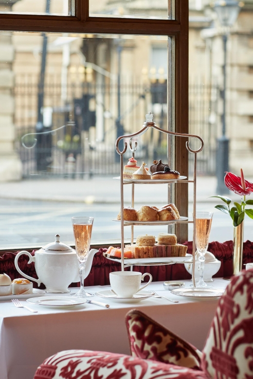 London: Afternoon Tea at The Rubens at the Palace - London Afternoon Tea at The Rubens at the Palace, what it feels like when you arrive