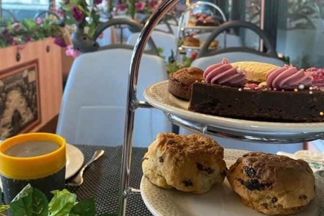 London Afternoon Tea Bus with Panoramic Tour - Comfort and onboard limits: the practical stuff that can make or break it