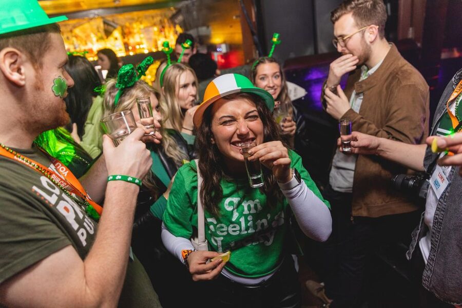 London: Bar and Club Crawl to 5 Central London Venues - Why the West End crawl format works (and saves you money)