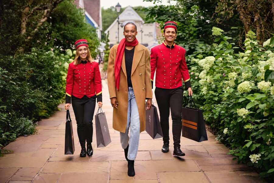 London: Bicester Village Shopping Day Trip with Coach Ride - Key points to know before you go