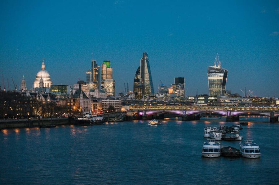 London: Big Bus Panoramic Evening Tour by Open-Top Bus - St Paul’s Cathedral: One Landmark You’ll Want to Aim Your Camera At