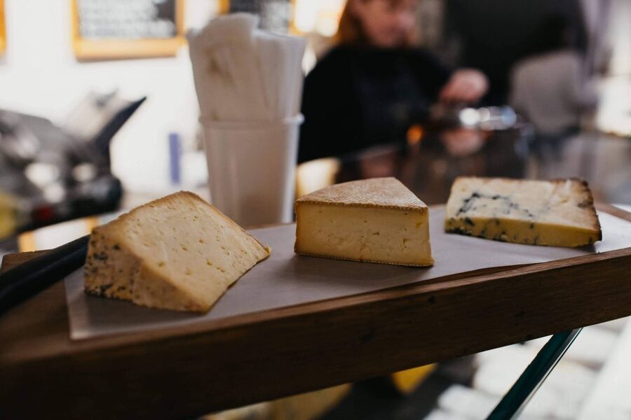 London: Borough Market Food Tour with Local Guide - Southwark Street Stories: Clink Street Themes, a Bridget Jones Pub, and Quick Stops That Pay Off