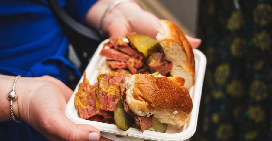 London: Brick Lane, Shoreditch & Spitalfields Food Tour - Skipping lines and getting your bearings fast