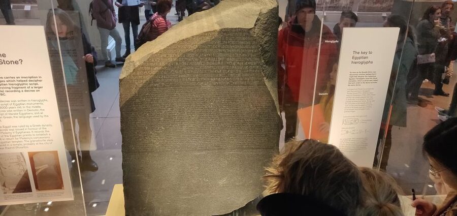 London: British Museum Archaeology Course and Guided Tour - Entering The British Museum Like You Have a Time Machine in Your Pocket