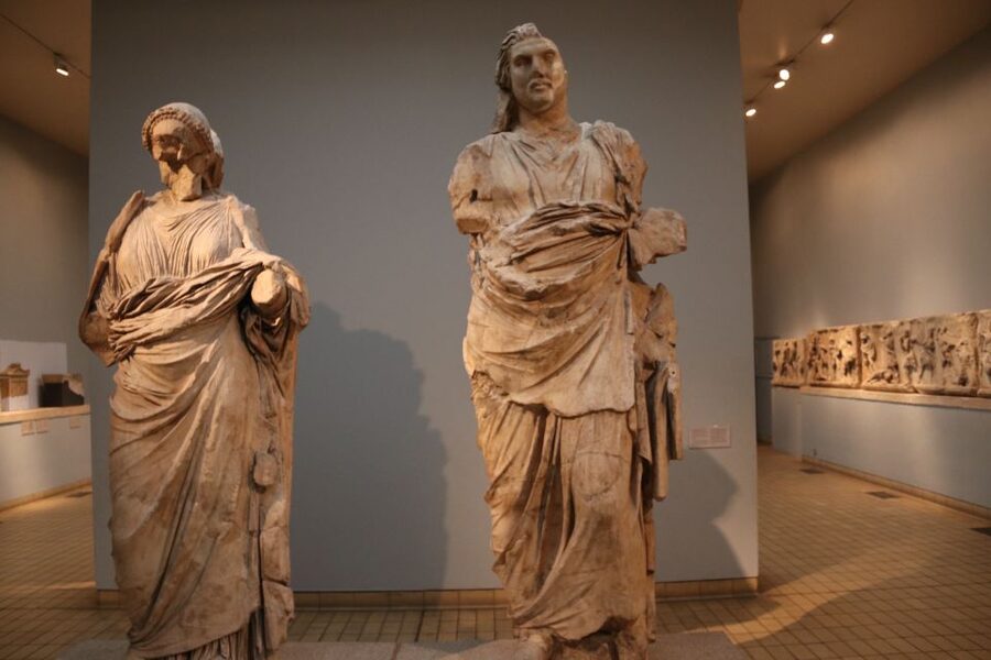 London: British Museum Archaeology Course and Guided Tour - Royal Game of Ur, Break Time, and Keeping Your Feet Happy