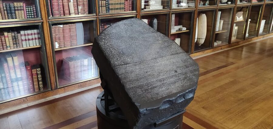 London: British Museum Tour with Archaeologist Guide - The 2.5-hour hit list: Rosetta Stone, Ramses II, and Assyrian power