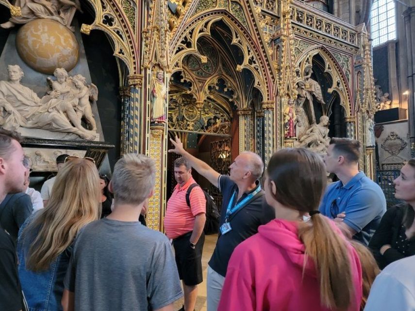 London: Buckingham, Big Ben & Westminster Abbey Tour - Westminster Abbey skip-the-line: where the stories land
