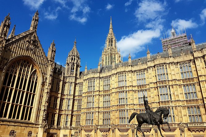 London: Buckingham Palace & Big Ben (& Westminster Abbey entry) - Whitehall to Horse Guards Parade: Getting the Government District to Click