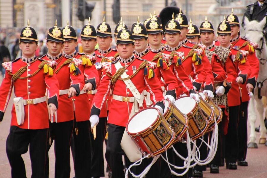 London: Buckingham Palace & Changing of the Guard Experience - My Take: The Best Reason to Book Is the Guide’s Timing