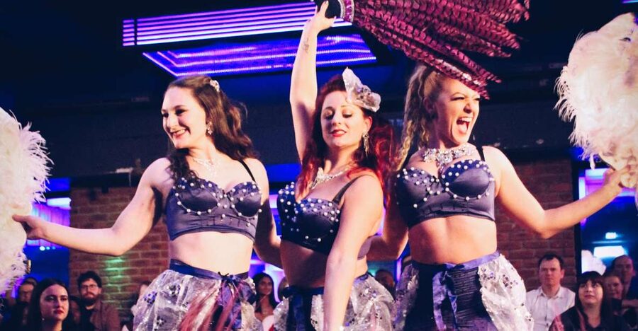 London: Burlesque Cabaret Show in the West End - Timing that works, doors open 6pm and showtime starts at 6:30