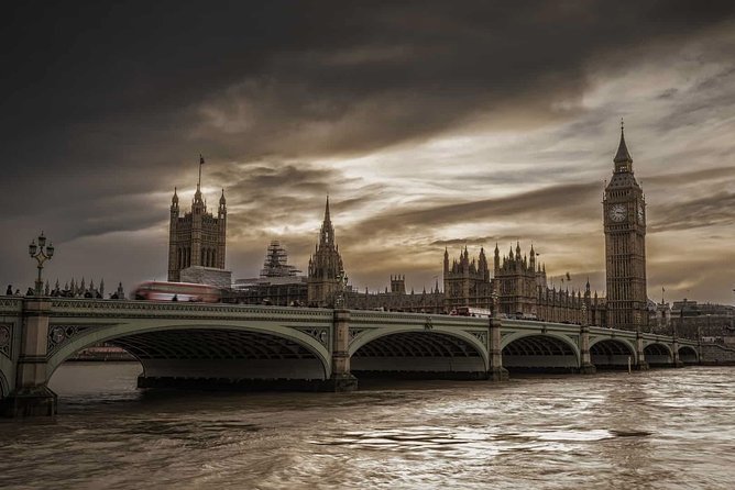 London by Night Sightseeing Tour - Open Top Bus - St Paul’s, the London Eye, and Tower Bridge From the Best Angles