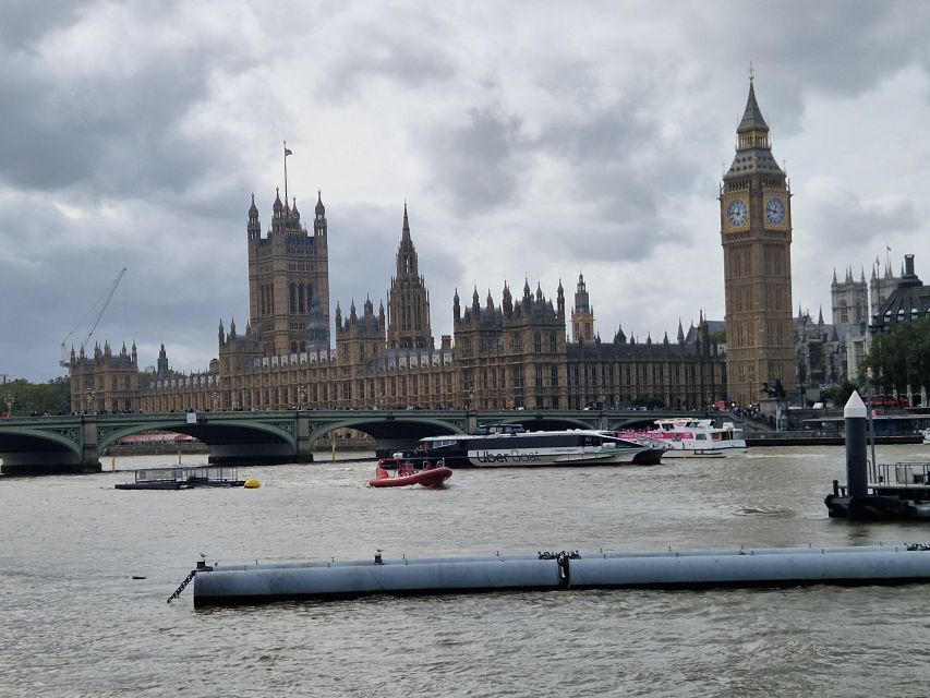 London by taxi: Highlights Tour in a real London Black Cab. - Greenwich Observatory and Primrose Hill: photo breaks that turn into mini travel memories