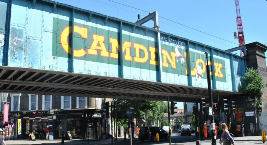 London: Camden Walking Tour - Amy Winehouse and the Hawley Arms: the emotionally weighted stop