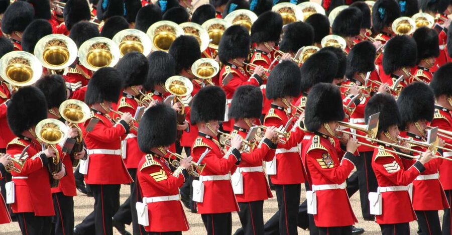 London Changing of the Guard Tour - Front Row 12 guests 2,5h - Key Highlights You Should Know Before You Go