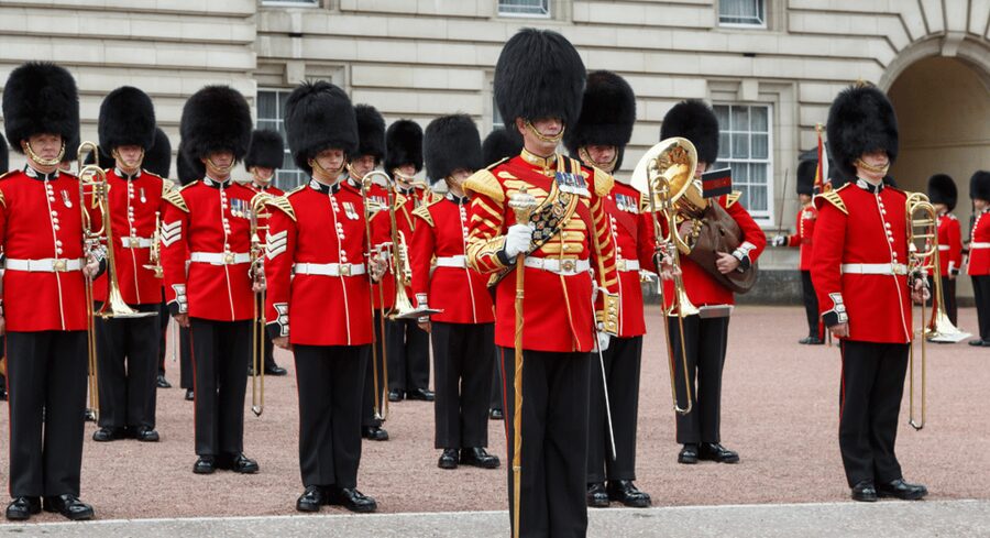 London: Changing of the Guard Walking Tour with Small Group - Key things that make this tour worth your time