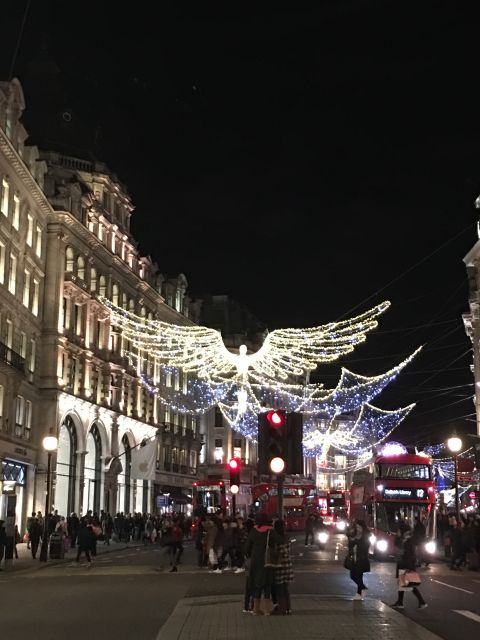 London: Christmas Lights Tour in a Black Cab - Pickup zones, drop-off options, and what this means for your evening plans