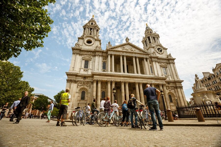 London: Classic Gold 3.5-Hour Bike Tour - Back across Westminster Bridge and a finish at Kennington