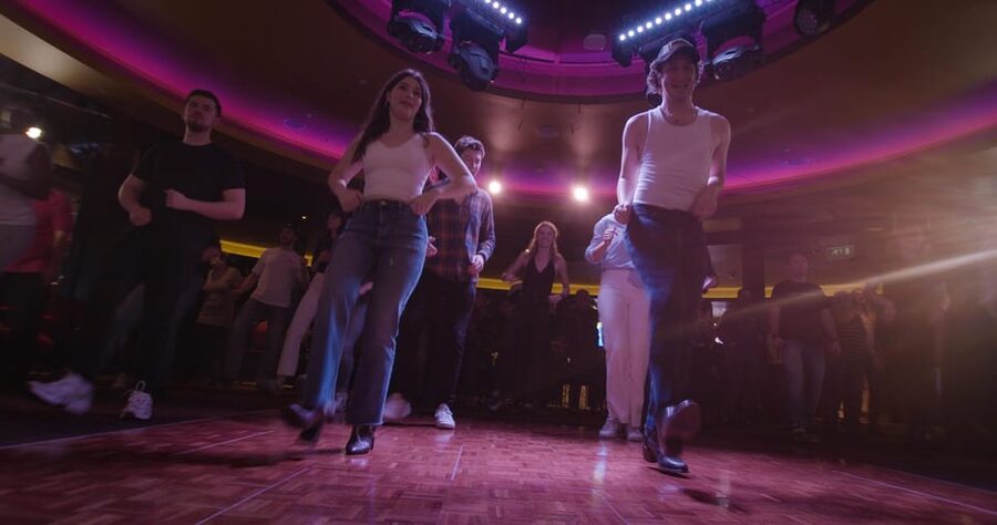 London: Country Music Party with Line Dancing, Two-stepping - What the 2-hour country party feels like (and when things happen)
