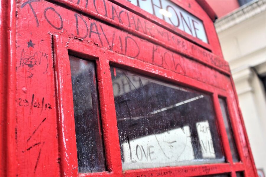 London: David Bowie Walking Tour - I’m gay headlines, public moments, and what made them matter