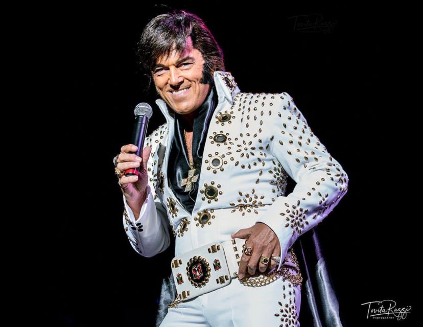 London: Dinner Cruise with Elvis Tribute on the Thames River - Boarding at 7:45 PM and how the evening really runs
