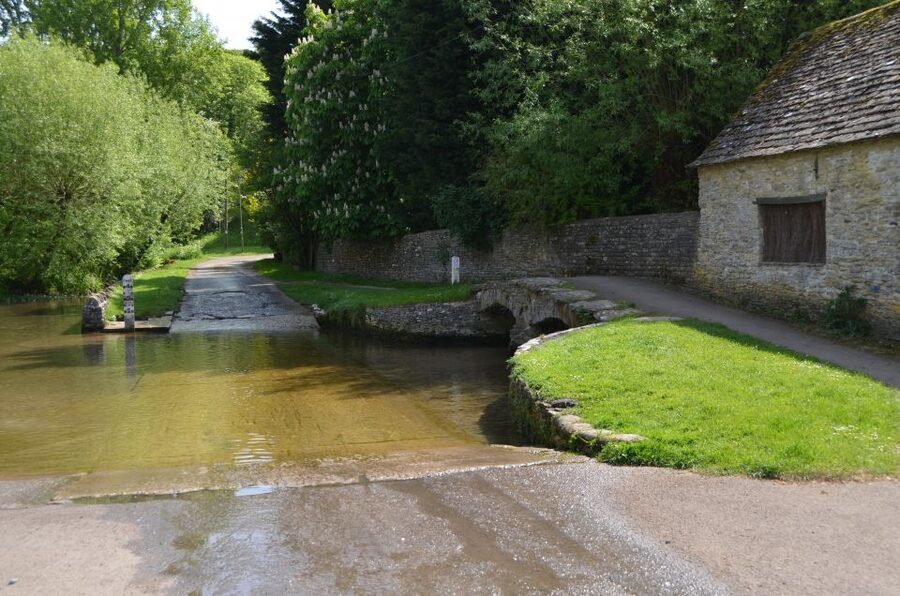 London: Downton Abbey Countryside Black Taxi VIP Tour - Key Points You Will Care About