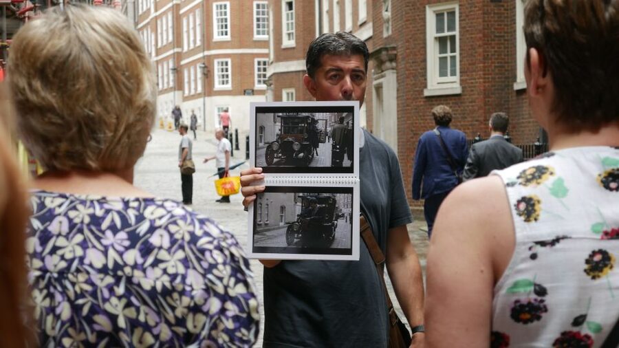London: Downton Abbey Guided Walking Tour - Key stops and moments you’ll look for on this walking tour