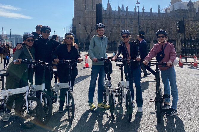 London E-Bike tour & Borough market - Shakespeare’s Globe and The Clink: Two Stops That Pack a Punch