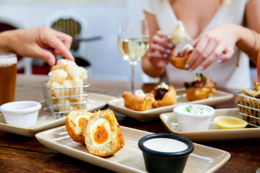 London: East End British Food & Drinks Private Walking Tour - Vegetarian, kids, and pace considerations