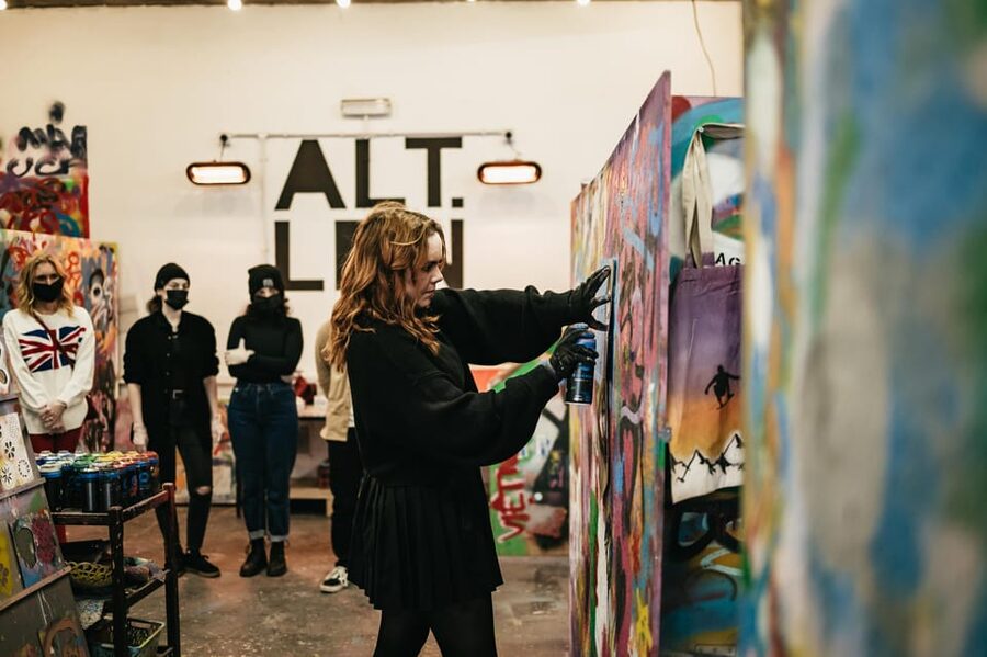 London: East End Street Art Tour and Spray Painting Workshop - Best fit for your trip, including solo days and kids over 10