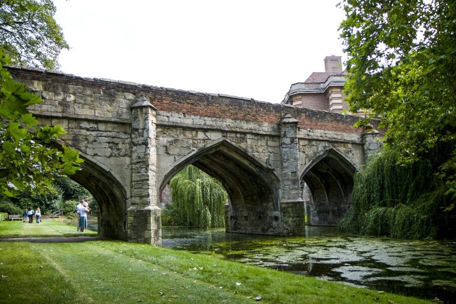 London: Entry Ticket to Eltham Palace and Gardens - Eltham Palace at a glance: Art Deco meets medieval