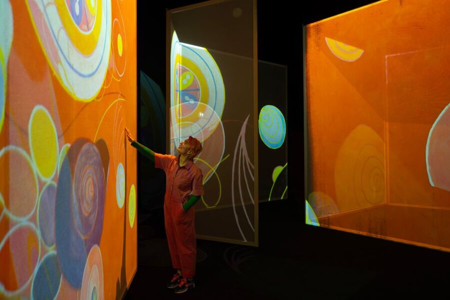 London: Entry Ticket to Frameless Immersive Art Experience - Getting Around: Meet at the Entrance and Keep Your Plan Simple