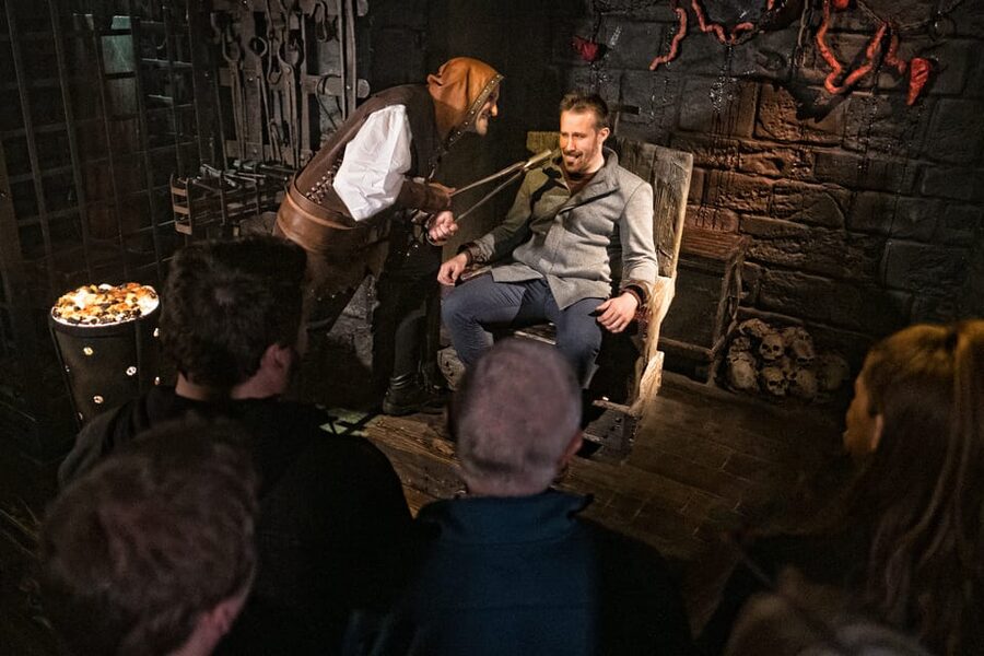 London: Entry Ticket to London Dungeon - Newgate Prison and the Ride to Doom: the moment you brace