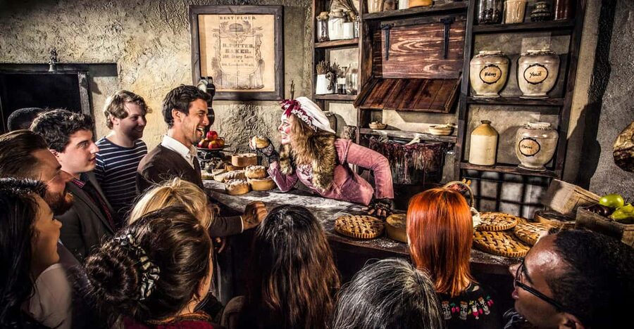 London: Entry Ticket to London Dungeon - Dungeon Tavern: the friendly landing after the scares