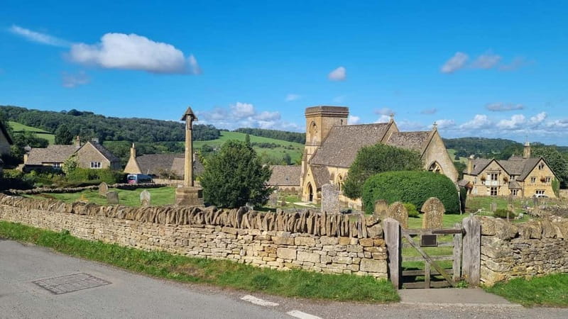 London: Full Day Cotswolds Tour with Shakespeare's Stratford - Stratford-upon-Avon: the town of plays, with about an hour to explore