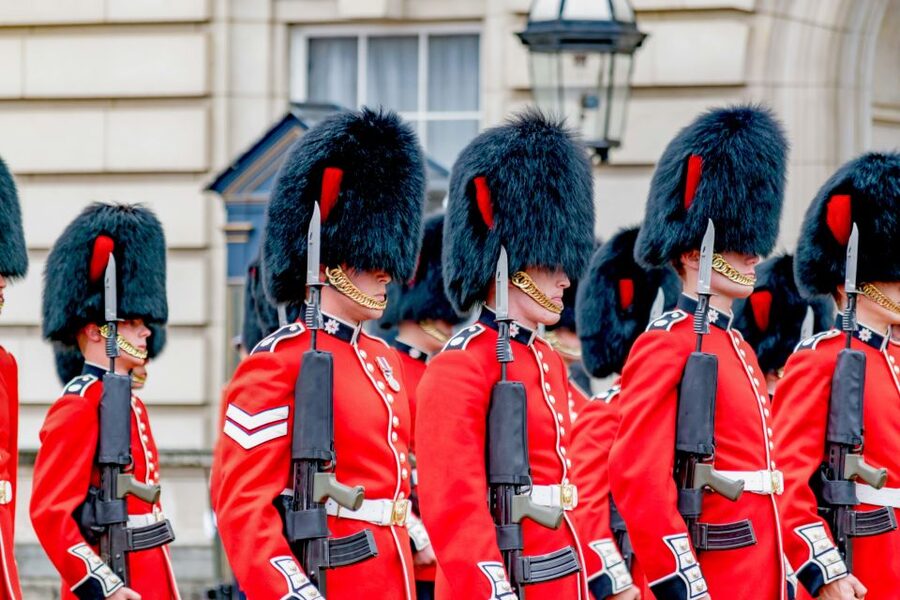 London: Full-Day Sightseeing Bus Tour with River Cruise - Should you book this London bus and Thames cruise?
