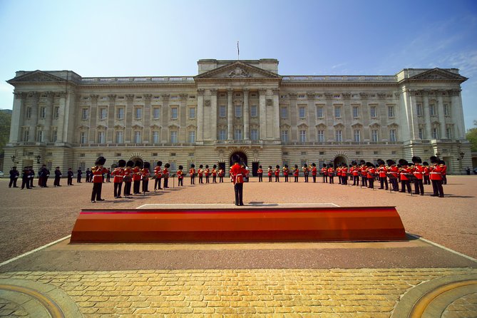 London Full Day Sightseeing Tour with London Eye - Tower of London and the Crown Jewels, plus Yeoman Warder Attack the Tower