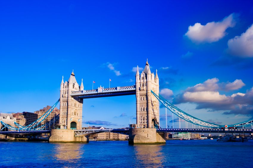 London Full-Day Tour by Black Cab - Tower of London and Tower Bridge Photo Stops That Make It Click