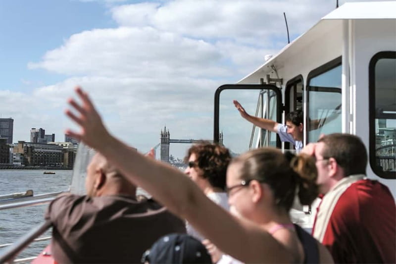 London: Fully Flexible River Thames Sightseeing Pass - Onboard Café-Bar, Bathrooms, and Kid-Friendly Activity Books