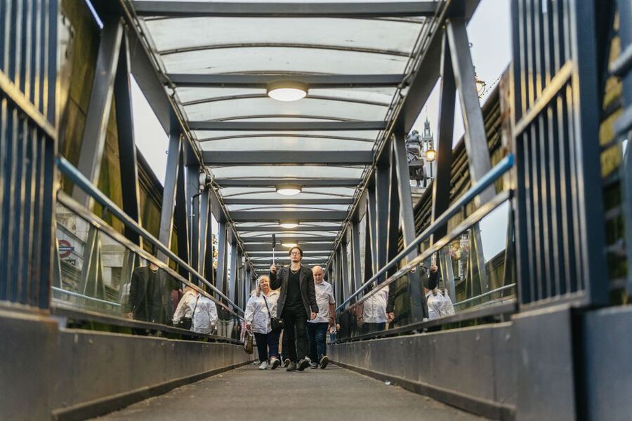 London: Ghost Walk and River Thames Boat Ride - Meet at Green Park, then let the night set the tone