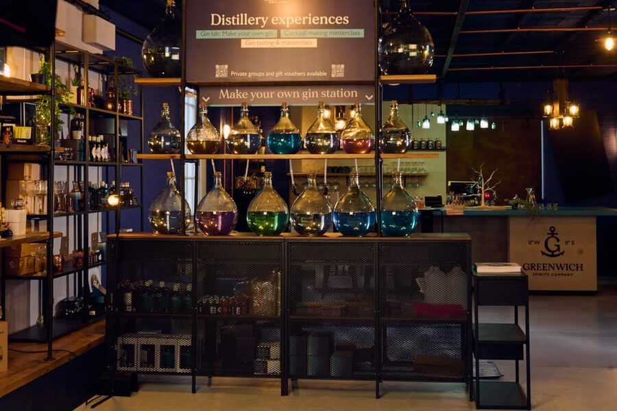 London: Gin Tasting & Masterclass - Maritime Greenwich turns a gin lesson into a story